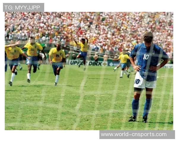 意大利巴西传奇球星同场竞技巴乔卡福罗马里奥重温经典对决