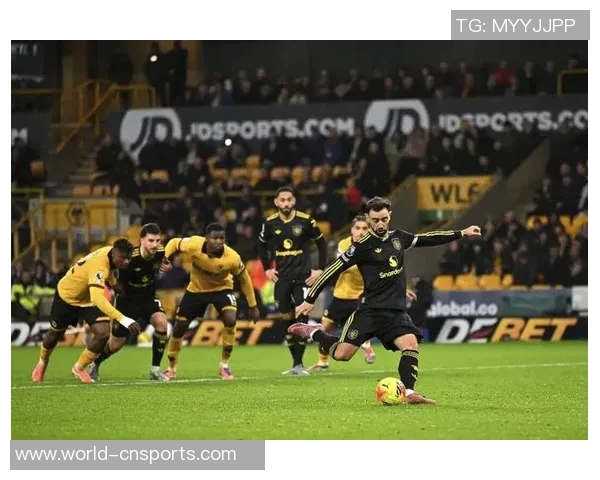 多尔古面临停赛危机18轮已获4黄牌再黄将缺席对狼队之战