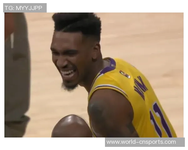 KD转发沃克左手压哨神球令人震惊这一创意真是绝妙之作